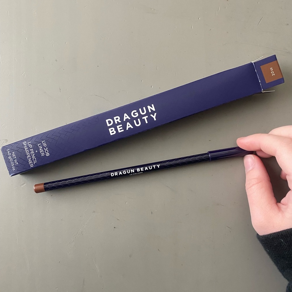 dragun beauty lip liner and pencil sharpener